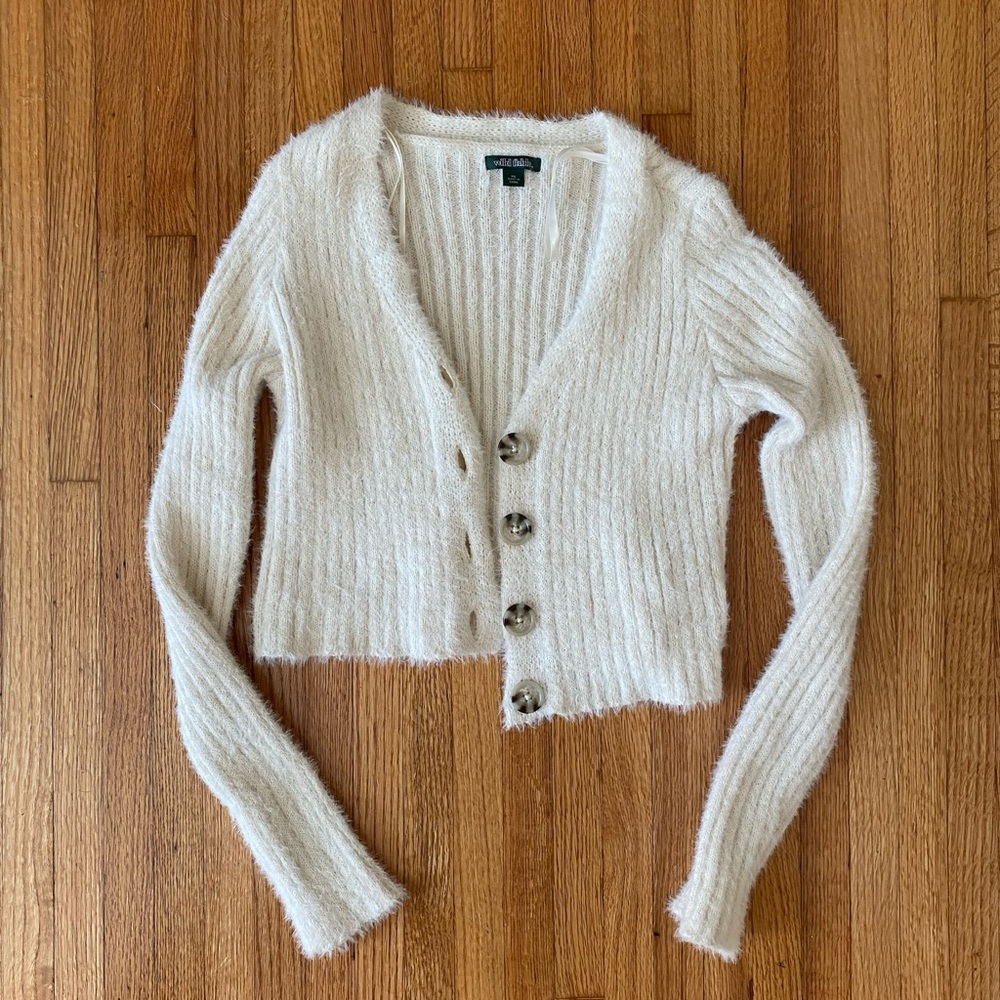 NWOT fuzzy sweater